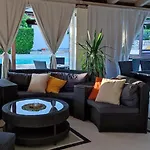 By The With Pool And Lounge Beds - Miral