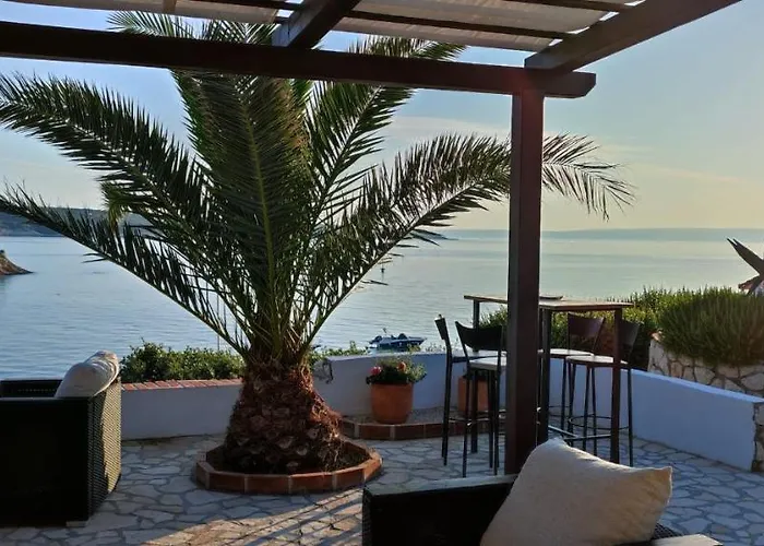 Aparthotel Miral Supetarska Draga