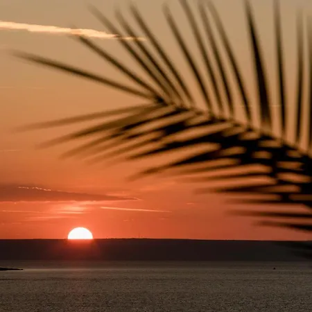 Miral Lägenhetshotell *