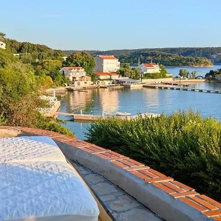 Lägenhetshotell Miral Supetarska Draga