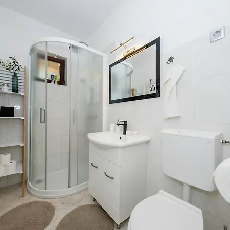 Lägenhetshotell Miral