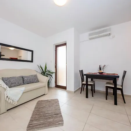 Lägenhetshotell Miral